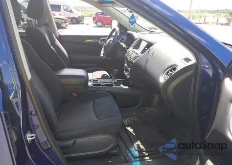 2018 Nissan Pathfinder Sv z USA, uszkodzony, nr VIN 5N1DR2MM6JC602560